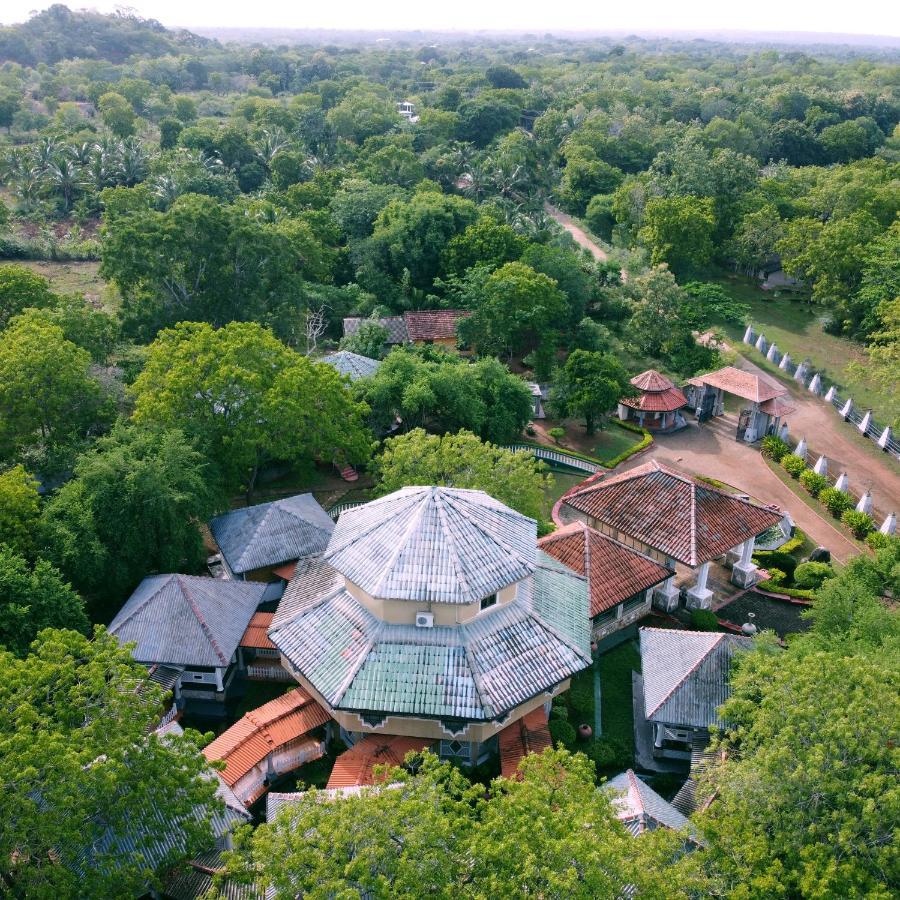Kodigahawewa Forest Resort Tissamaharama Luaran gambar