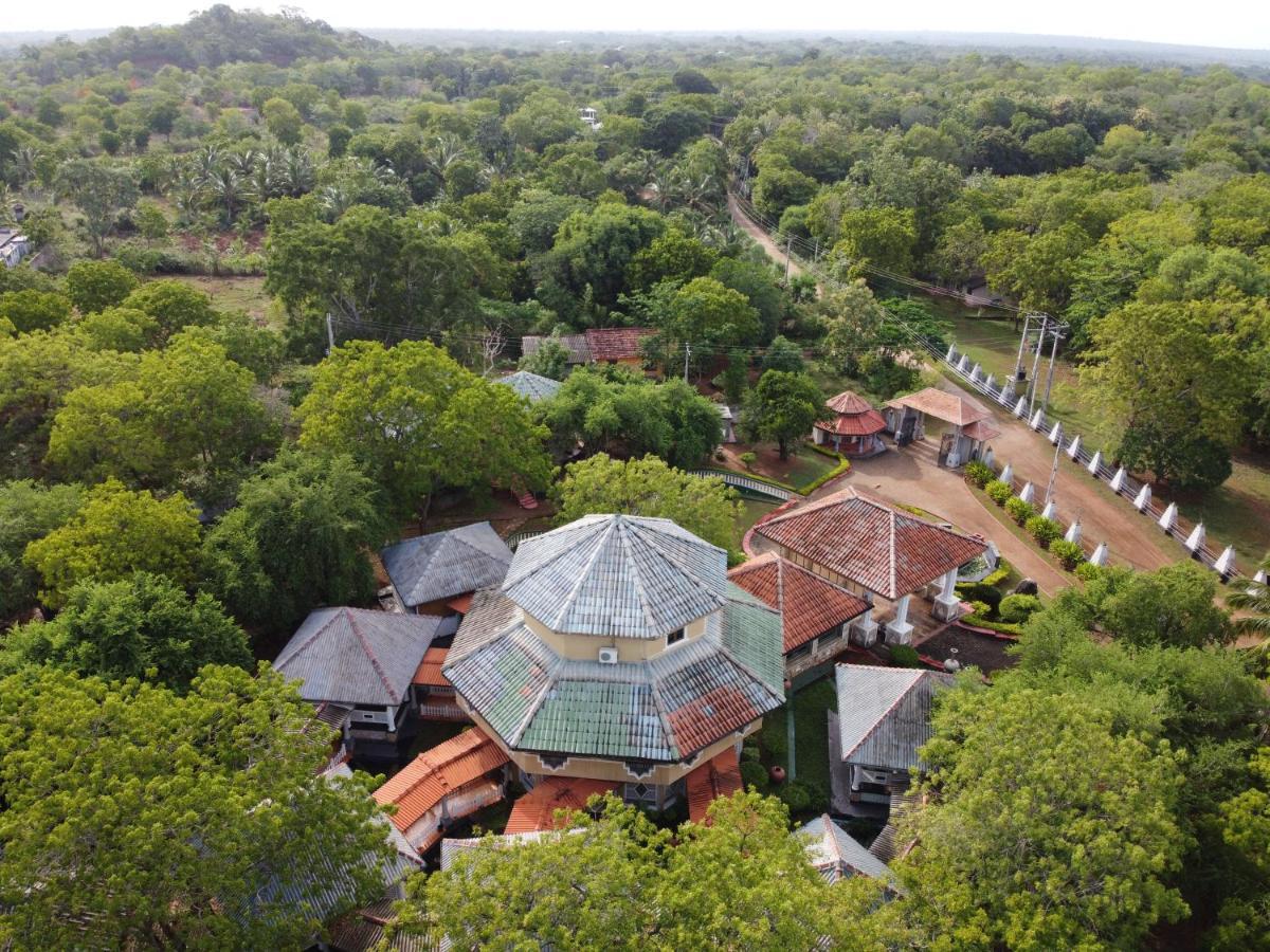 Kodigahawewa Forest Resort Tissamaharama Luaran gambar