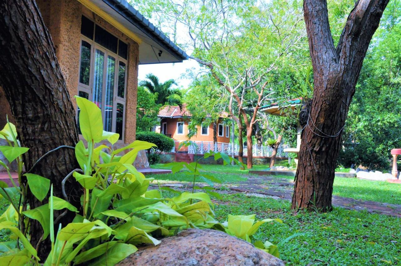 Kodigahawewa Forest Resort Tissamaharama Luaran gambar