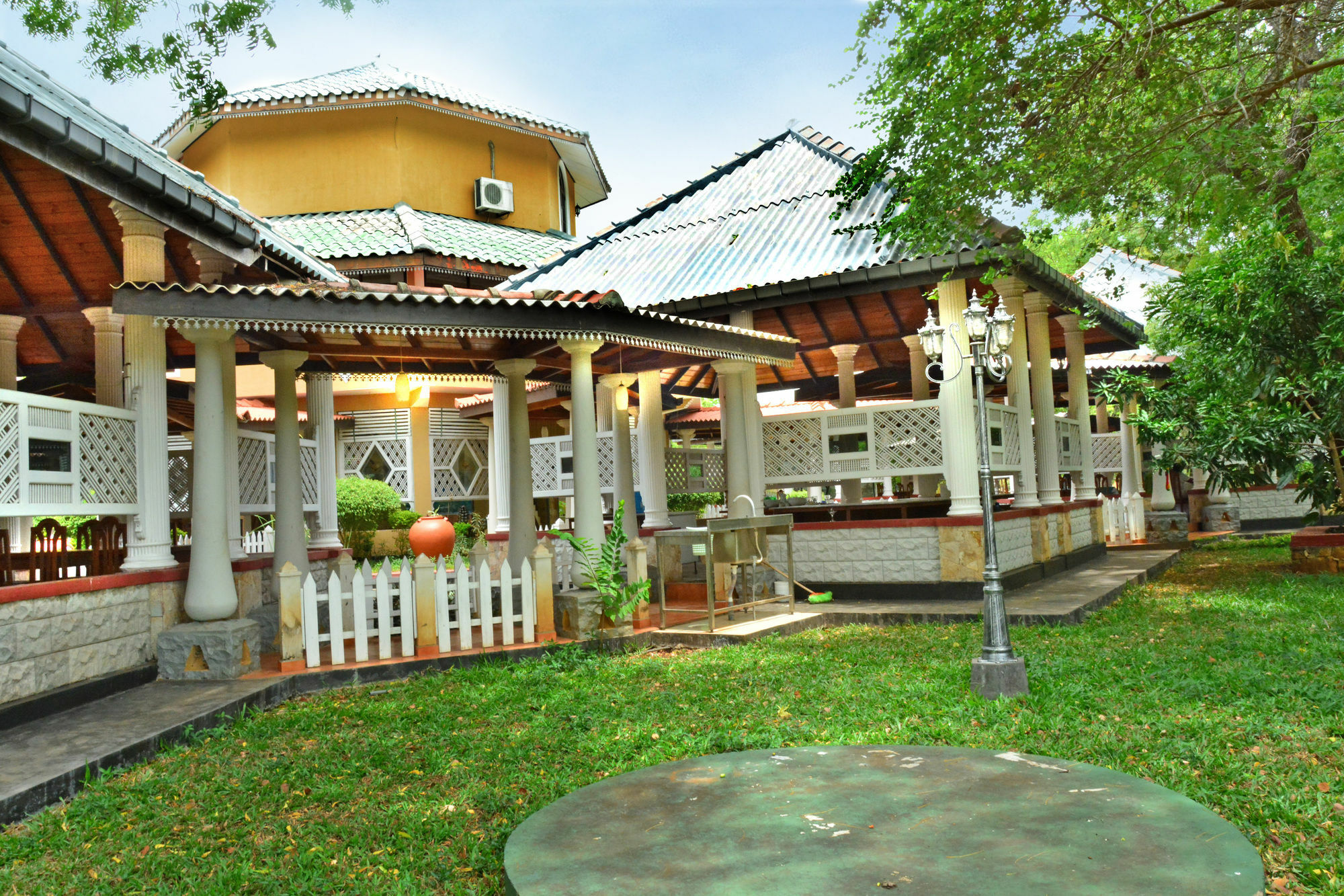 Kodigahawewa Forest Resort Tissamaharama Luaran gambar