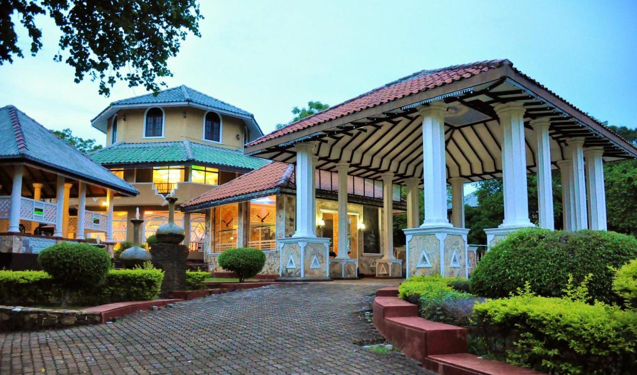 Kodigahawewa Forest Resort Tissamaharama Luaran gambar